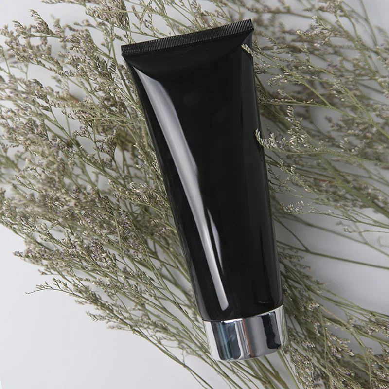 empty mascara tube in store